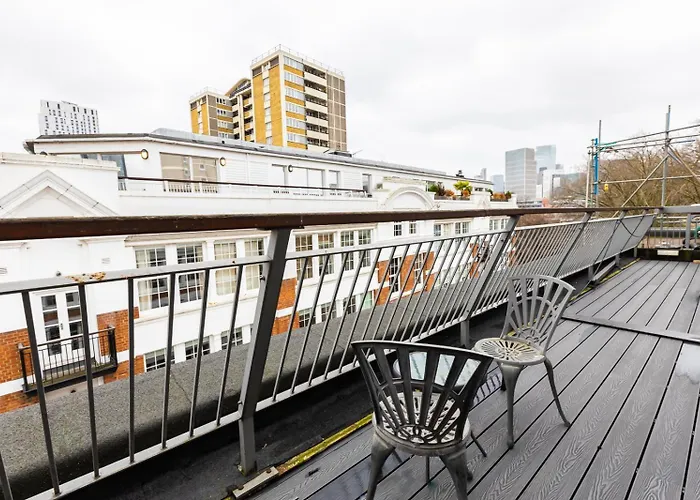 Luxury Penthouse In Central London